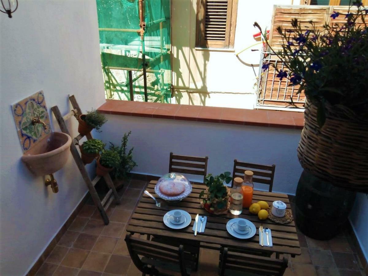 Il Terrazzino Sul Kemonia Apartamento Palermo Exterior foto