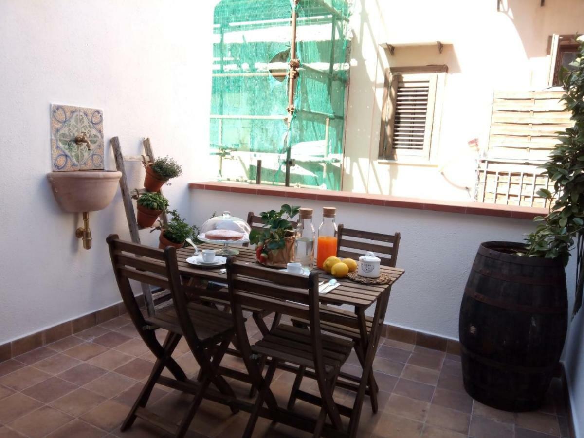 Il Terrazzino Sul Kemonia Apartamento Palermo Exterior foto